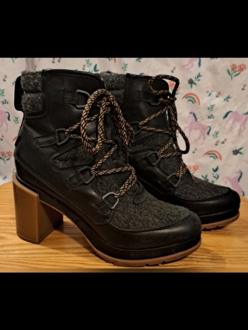 EUC Sorel Blake Black Leather & Wool Chunky Casual Winter Heel Boot Shoe SZ 8.5